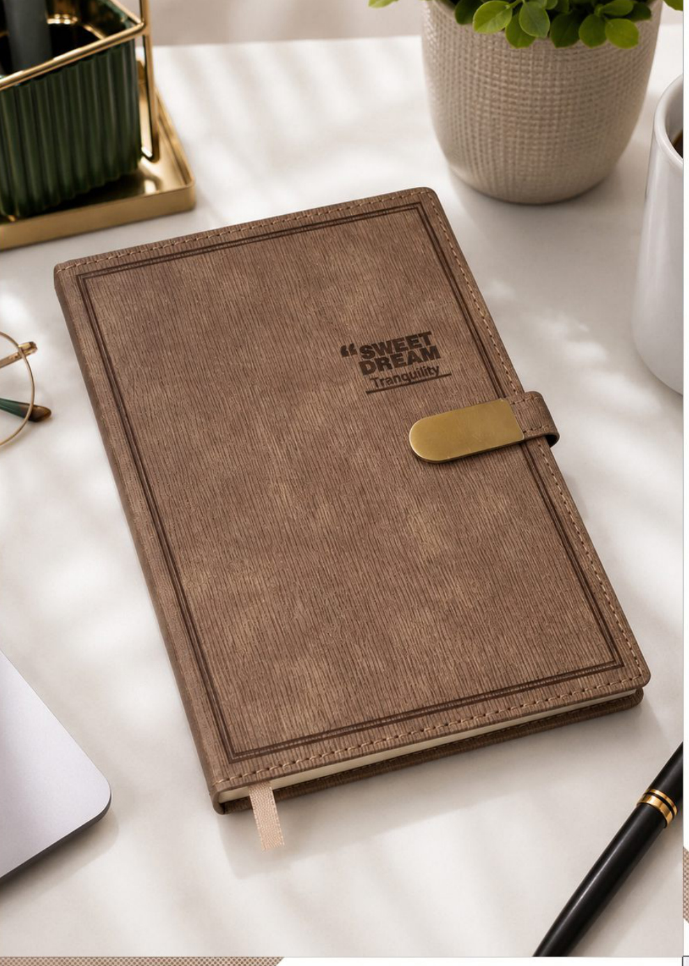 V-806 Dual-Tone Contrast Executive Notebook